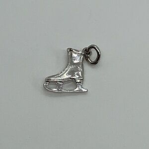Vtg 925 Sterling Silver Ice Skate Figure Skate Ice Hockey Charm / Pendant